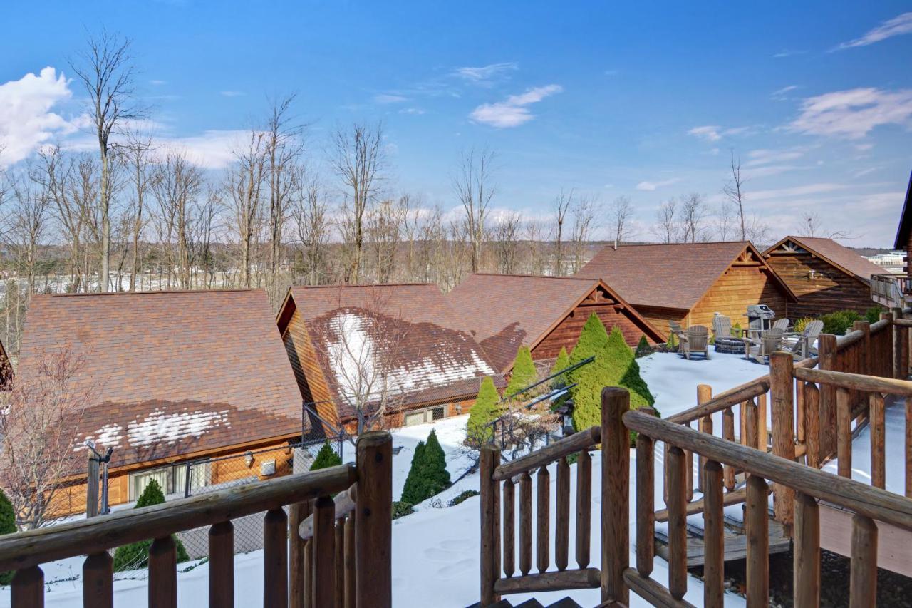 The At Sunset Village 5* McHenry